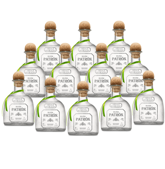 Patrón Caja con 12 Piezas Tequila Silver 750 ml